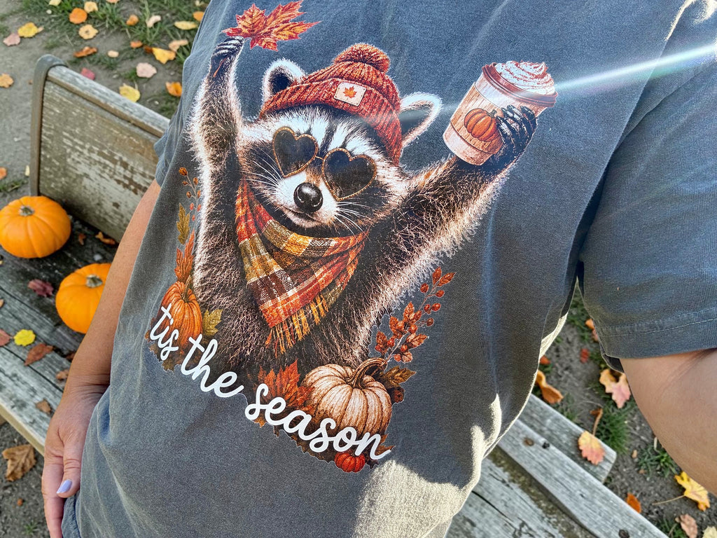 'Tis the Season Raccoon Fall Graphic Tee