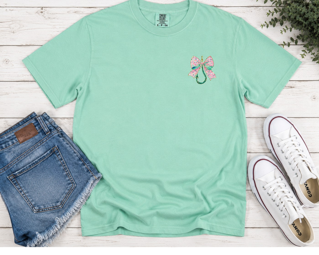 Fishing Hook Bow Tee – Comfort Colors 1717 | Women's Fishing Shirt