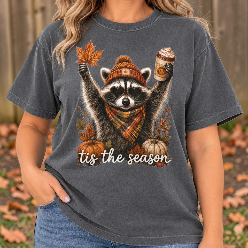 'Tis the Season Raccoon Fall Graphic Tee