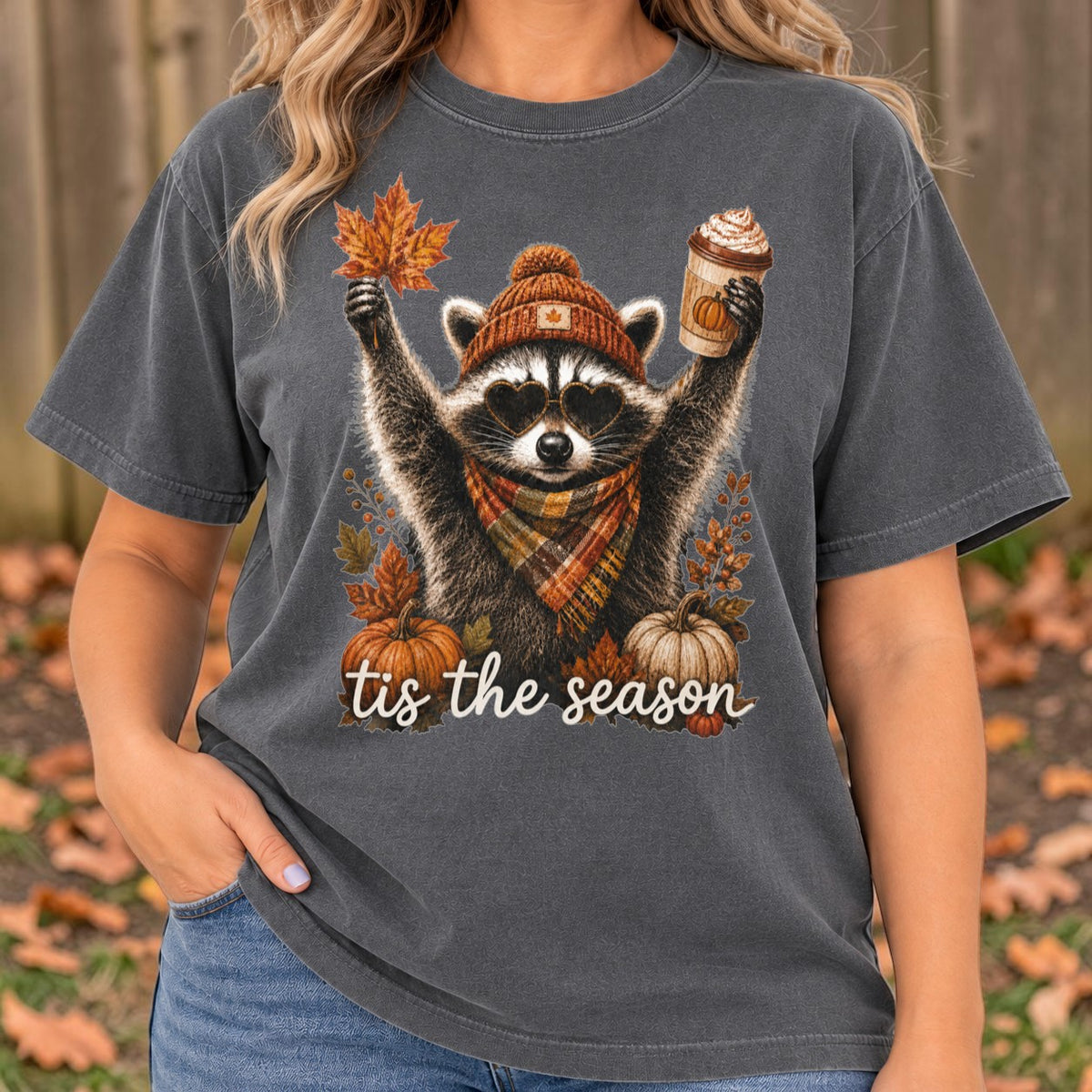 'Tis the Season Raccoon Fall Graphic Tee